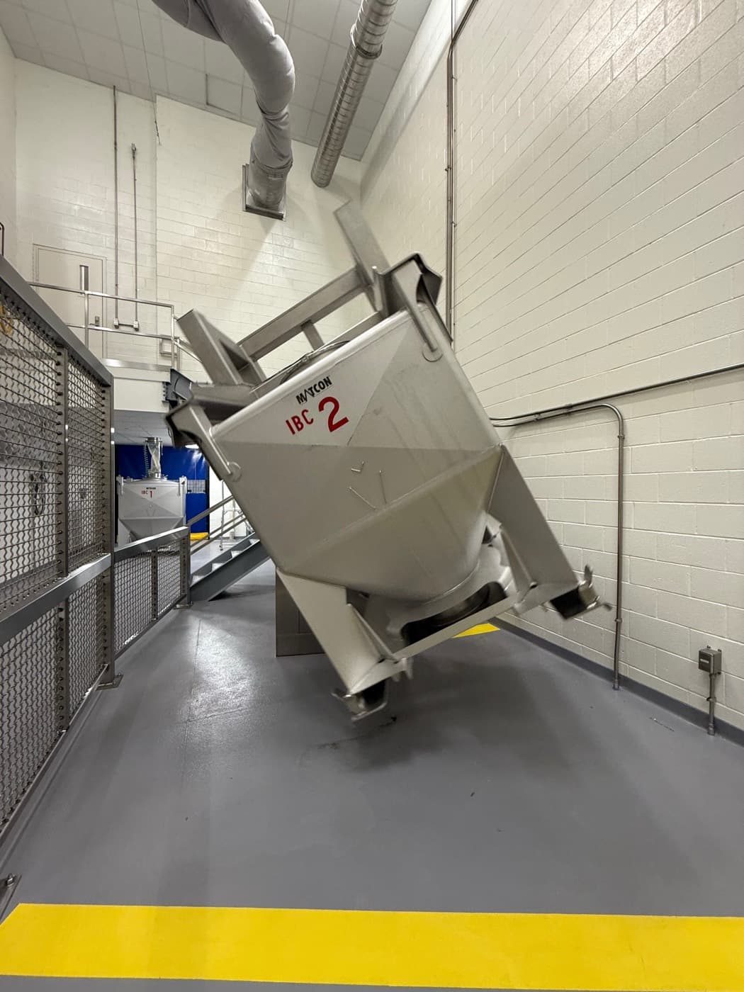 Dry blending unit seen from the operator platform